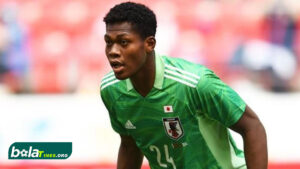 Kiper Jepang Zion Suzuki