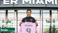 kontrak Luis Suarez
