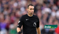 wasit David Coote
