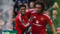 Manchester United kalahkan Everton