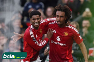 Manchester United kalahkan Everton